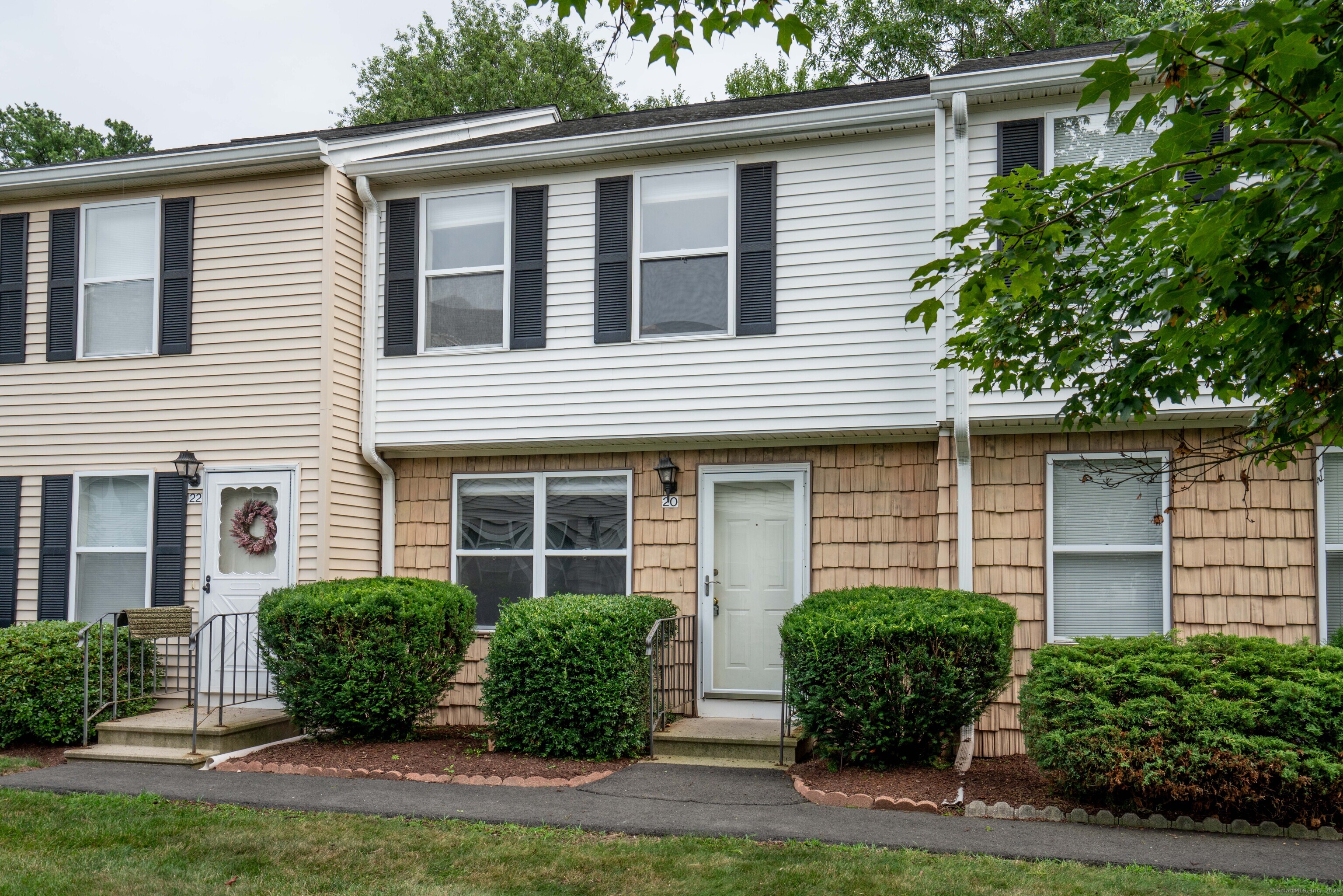 20 Holly Lane 20
