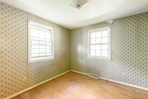 Tiny photo for 100 Prospect Street, Glastonbury, CT 06033 (MLS # 24134924)