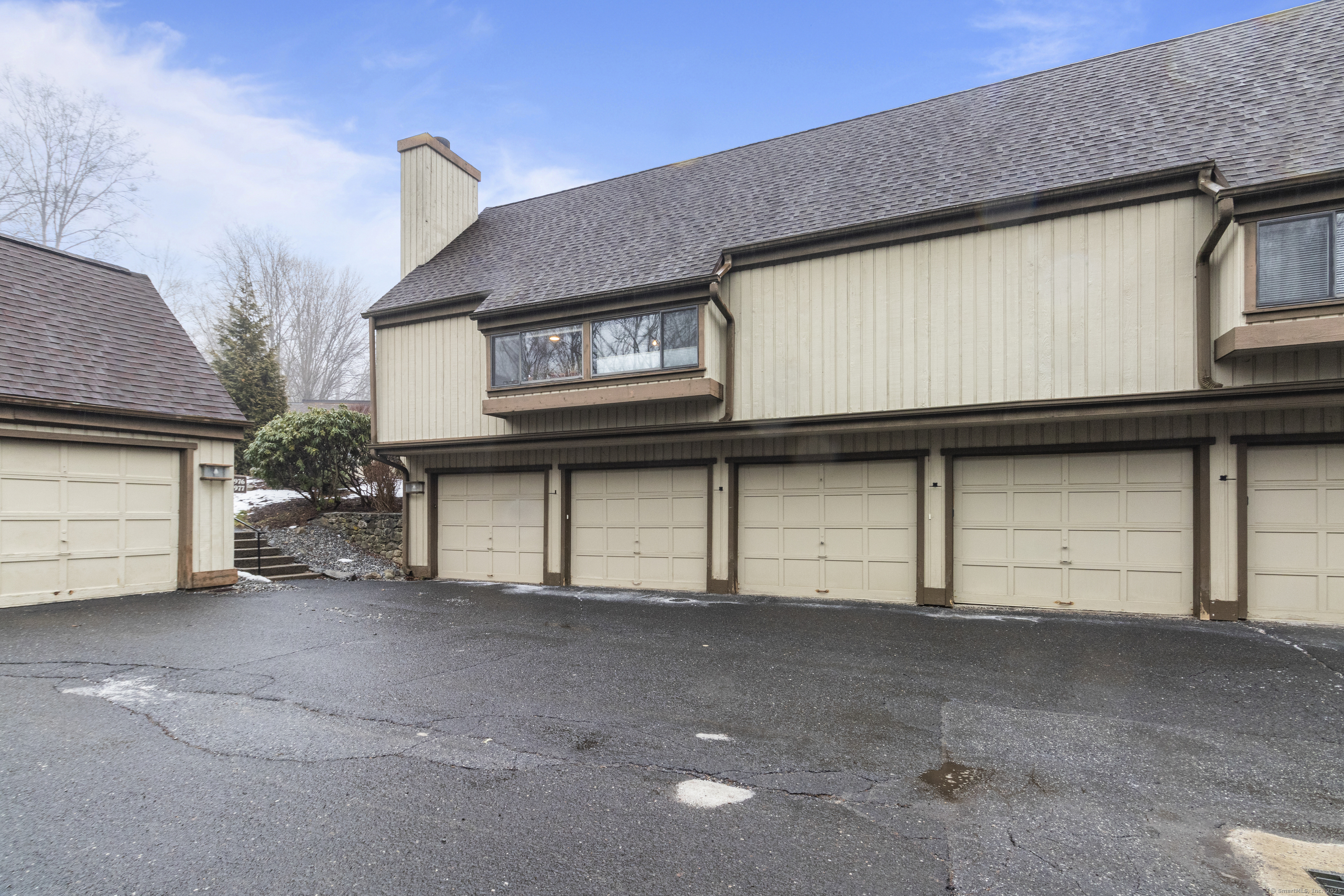973 Heritage Village #B, Southbury, Connecticut image 25