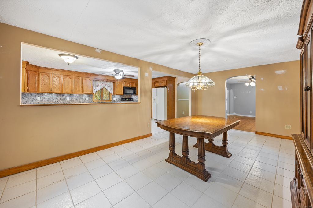 Photo of 265 Grannis Street, East Haven, CT 06512 (MLS # 24135005)