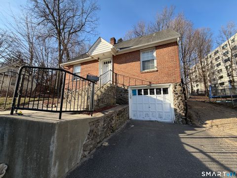 Photo of 535 Chase Avenue, Waterbury, CT 06704 (MLS # 24160688)