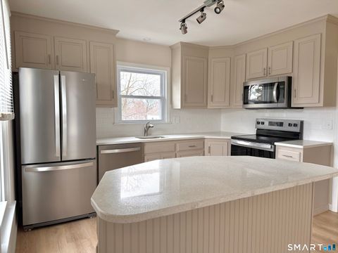 Tiny photo for 194 High Ridge Avenue #2, Ridgefield, CT 06877 (MLS # 24164168)