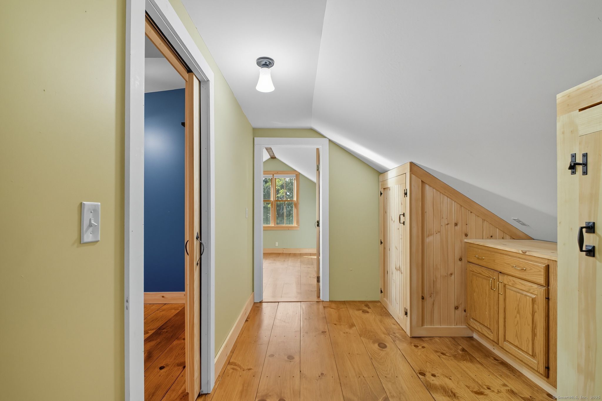 Hartland, Connecticut 06027, United States, 3 Bedrooms Bedrooms, ,2 BathroomsBathrooms,Residential,Pending,211983