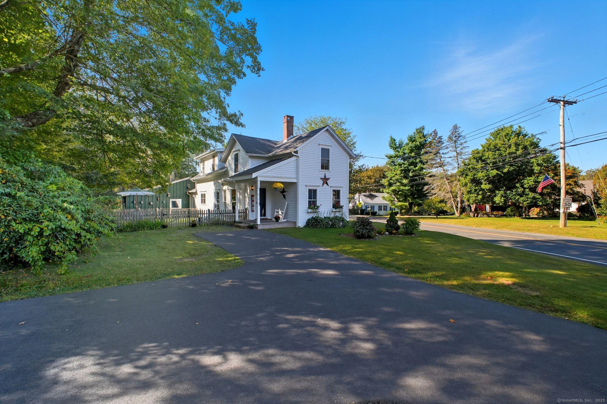 Hartland, Connecticut 06027, United States, 3 Bedrooms Bedrooms, ,2 BathroomsBathrooms,Residential,Pending,211983