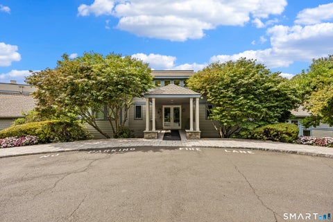 Tiny photo for 13 Morgan Place #13, Avon, CT 06001 (MLS # 24203996)