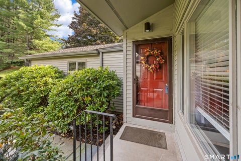 Tiny photo for 13 Morgan Place #13, Avon, CT 06001 (MLS # 24203996)