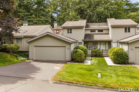 Photo of 13 Morgan Place #13, Avon, CT 06001 (MLS # 24203996)