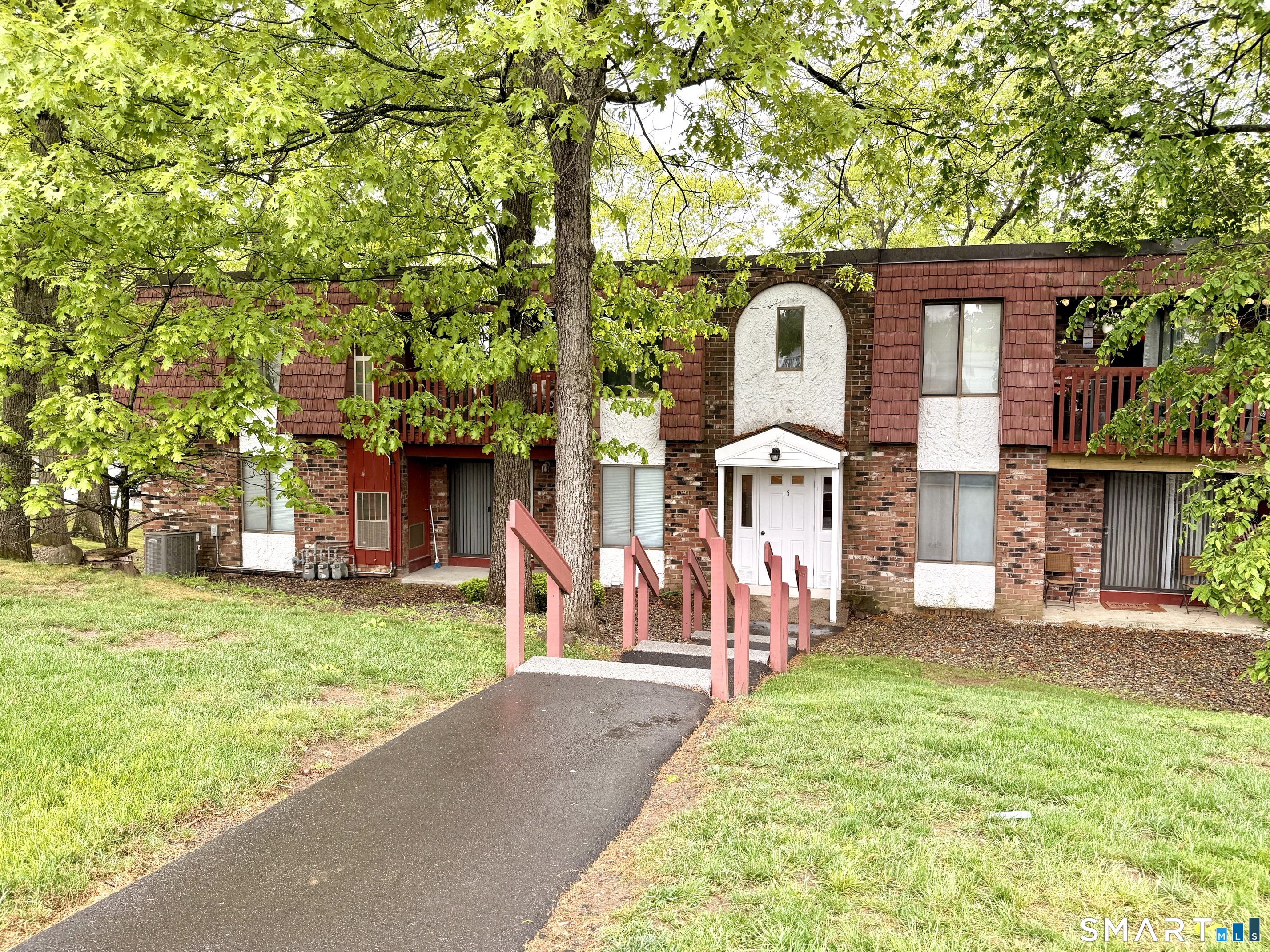 15 Woodsedge Drive 4C