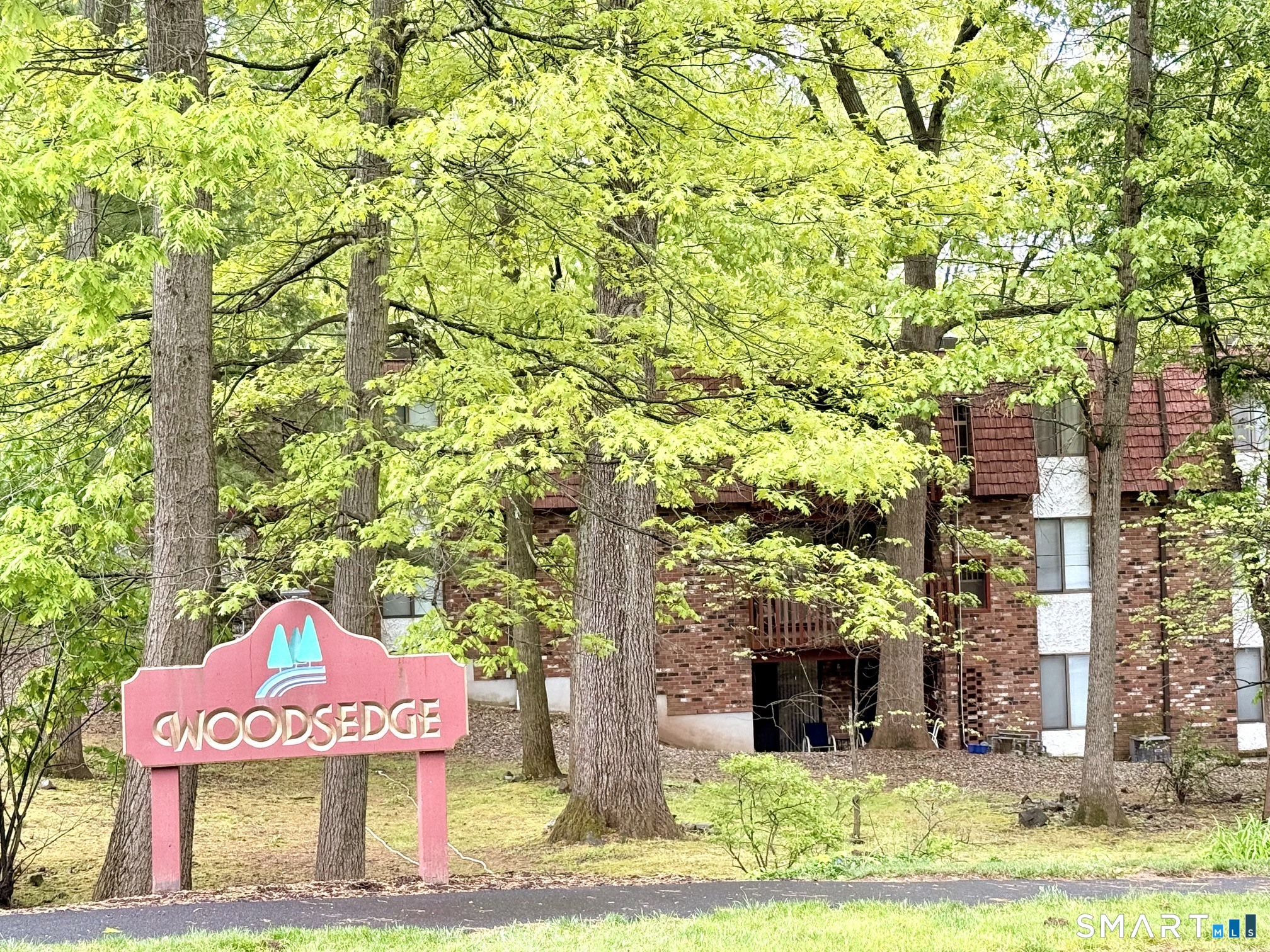 15 Woodsedge Drive 4C