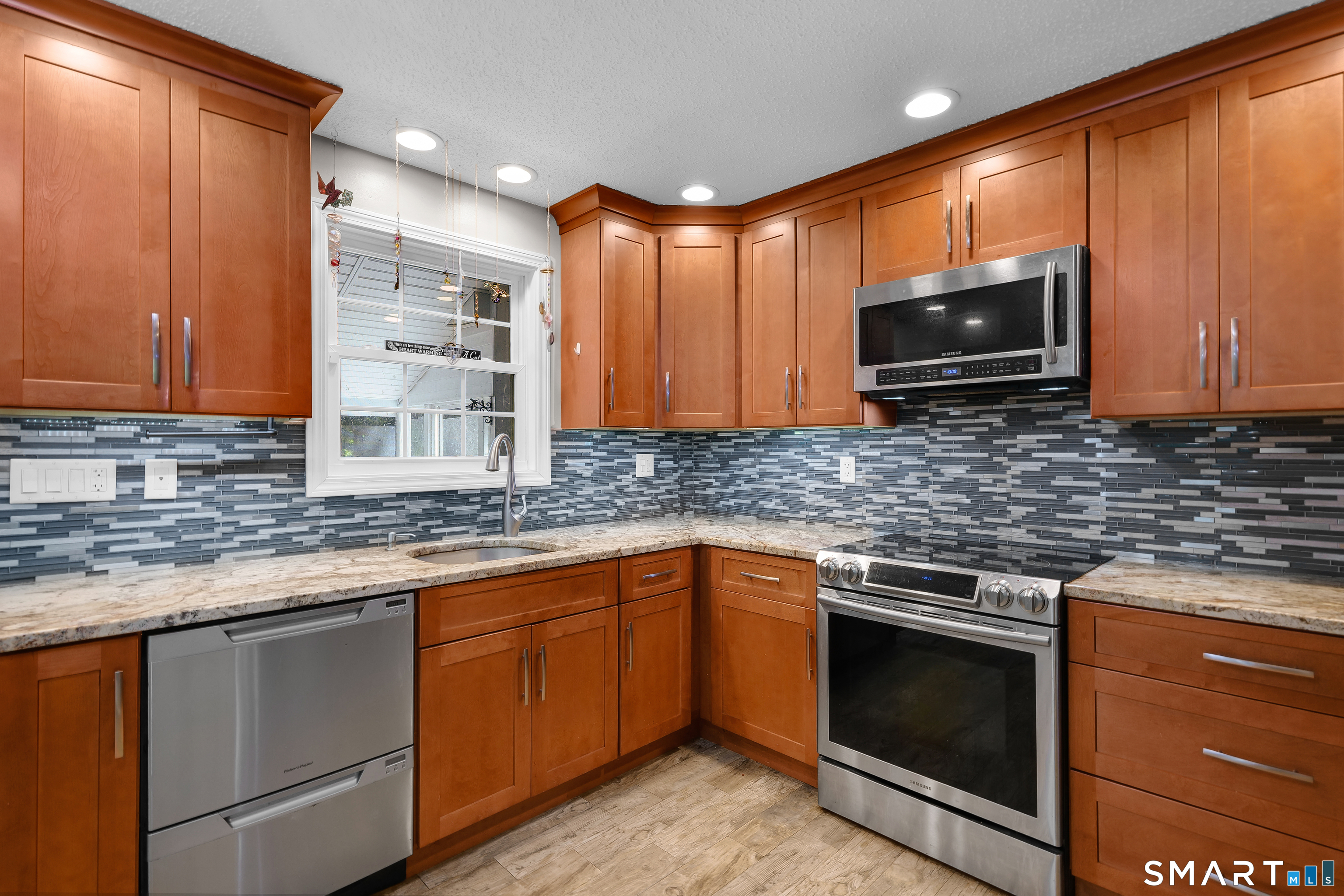 157 Reed Road