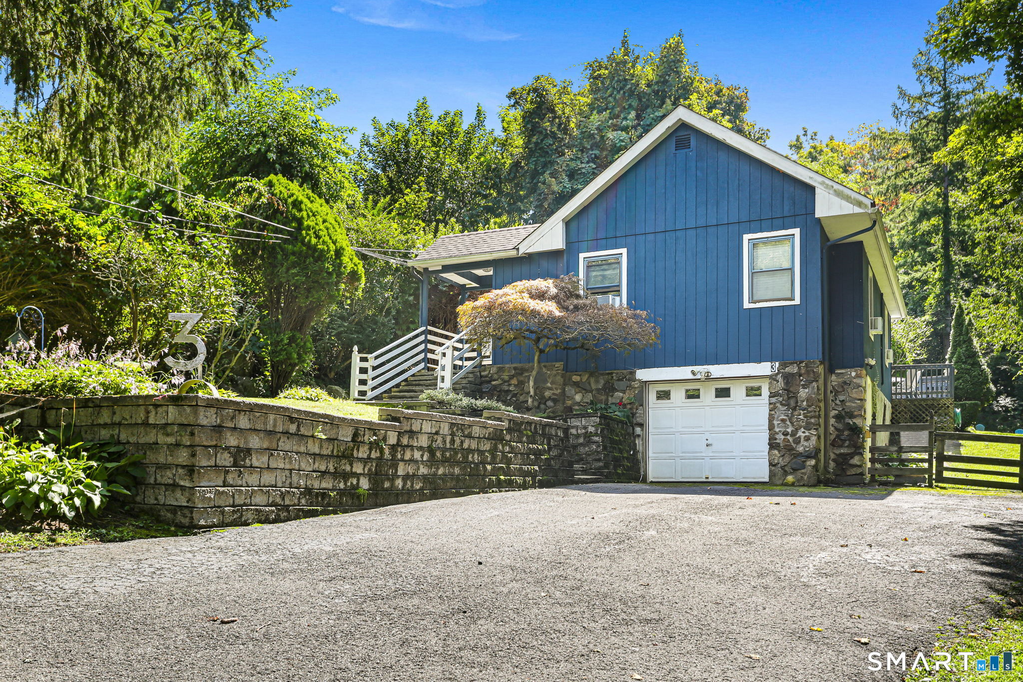 3 Auburn Road