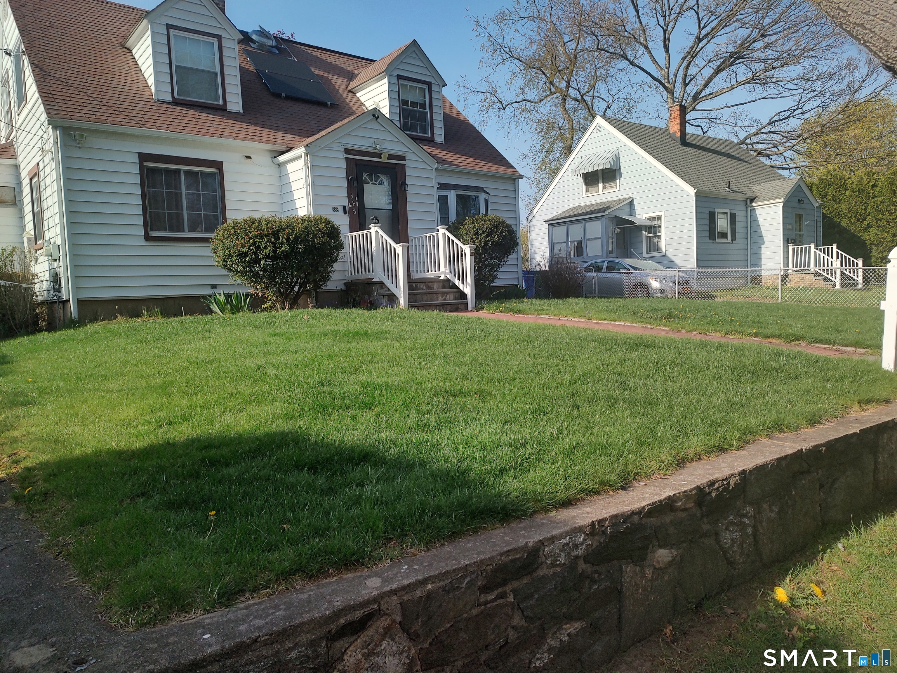 388 Reitter Street West