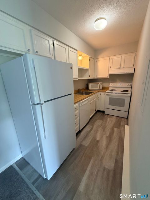 Tiny photo for 115 Short Beach Road #307, Stratford, CT 06615 (MLS # 24187363)