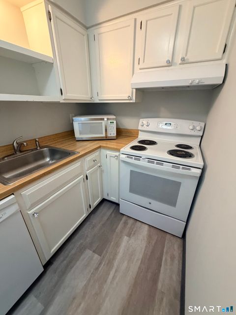 Tiny photo for 115 Short Beach Road #307, Stratford, CT 06615 (MLS # 24187363)