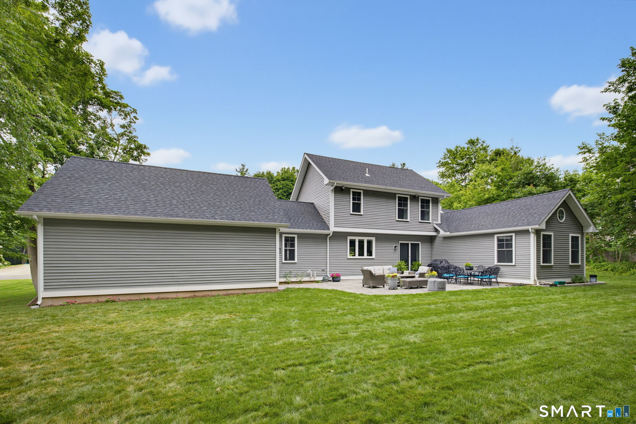 93 Highwood Avenue