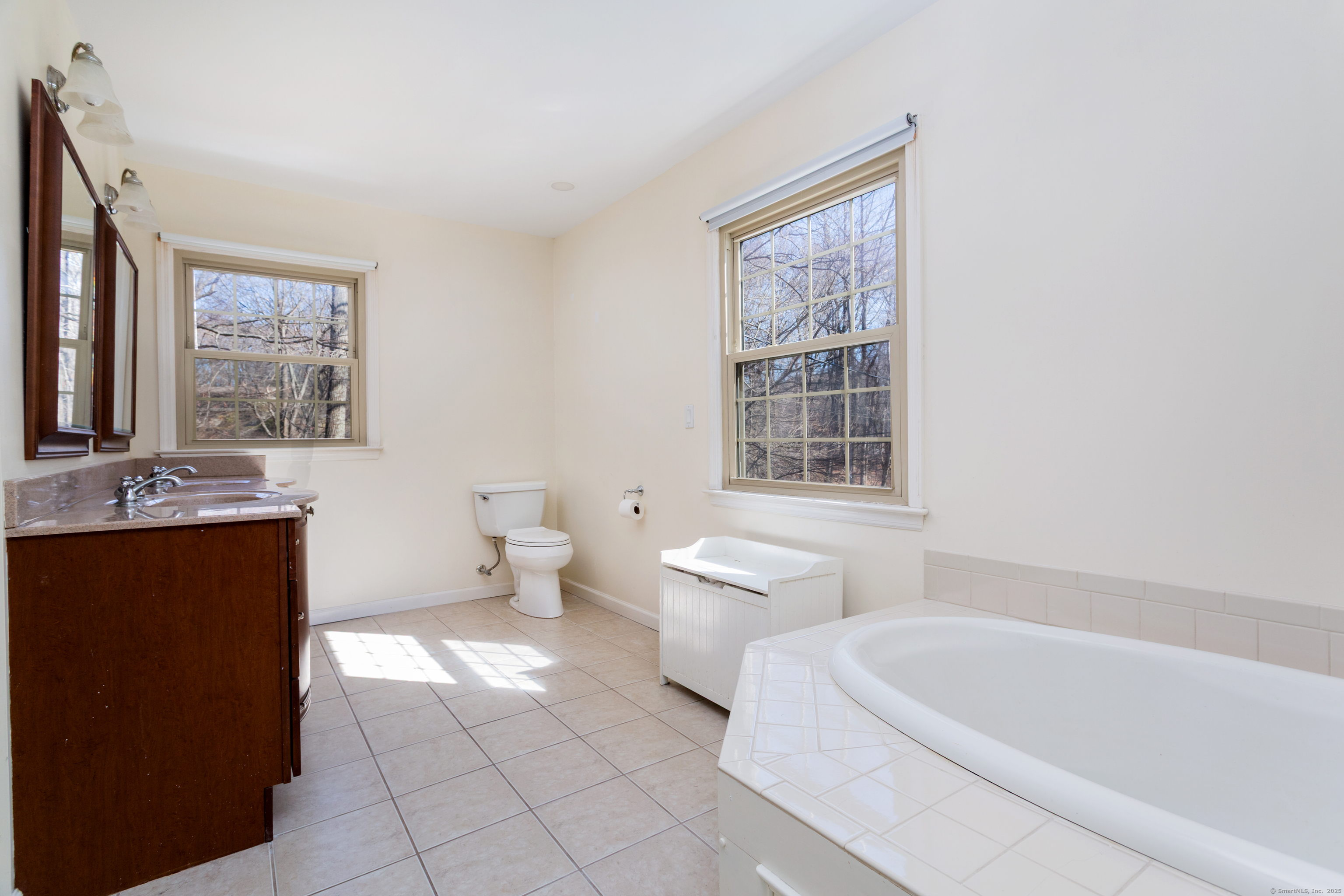 89 Breezy Hill Road, Stamford, Connecticut image 27