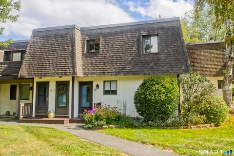 Photo of 70 Landing Circle #70, Suffield, CT 06078 (MLS # 24202320)
