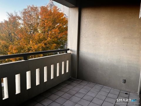 Tiny photo for 1 Gold Street #4A, Hartford, CT 06103 (MLS # 24173415)