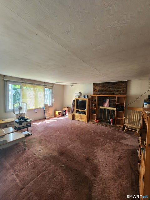 Tiny photo for 4 Belden Avenue, Canton, CT 06019 (MLS # 24203925)