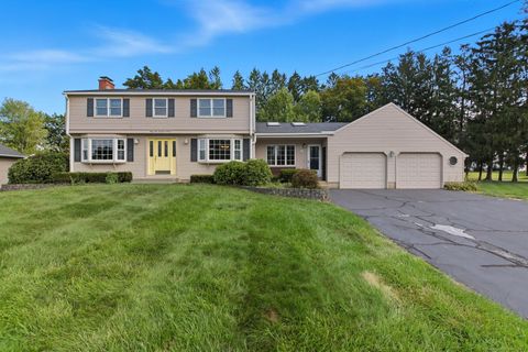 45 Sapphire Street Enfield CT 06082