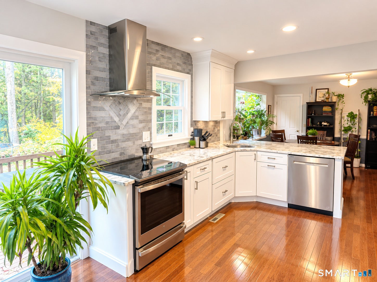 11 Flax Hill Road