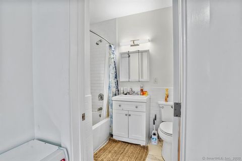 Tiny photo for 10 Linden Place #1B, Stamford, CT 06902 (MLS # 24134466)