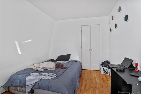 Tiny photo for 10 Linden Place #1B, Stamford, CT 06902 (MLS # 24134466)