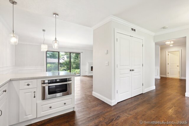 122 Heritage Village #B, Southbury, Connecticut image 12
