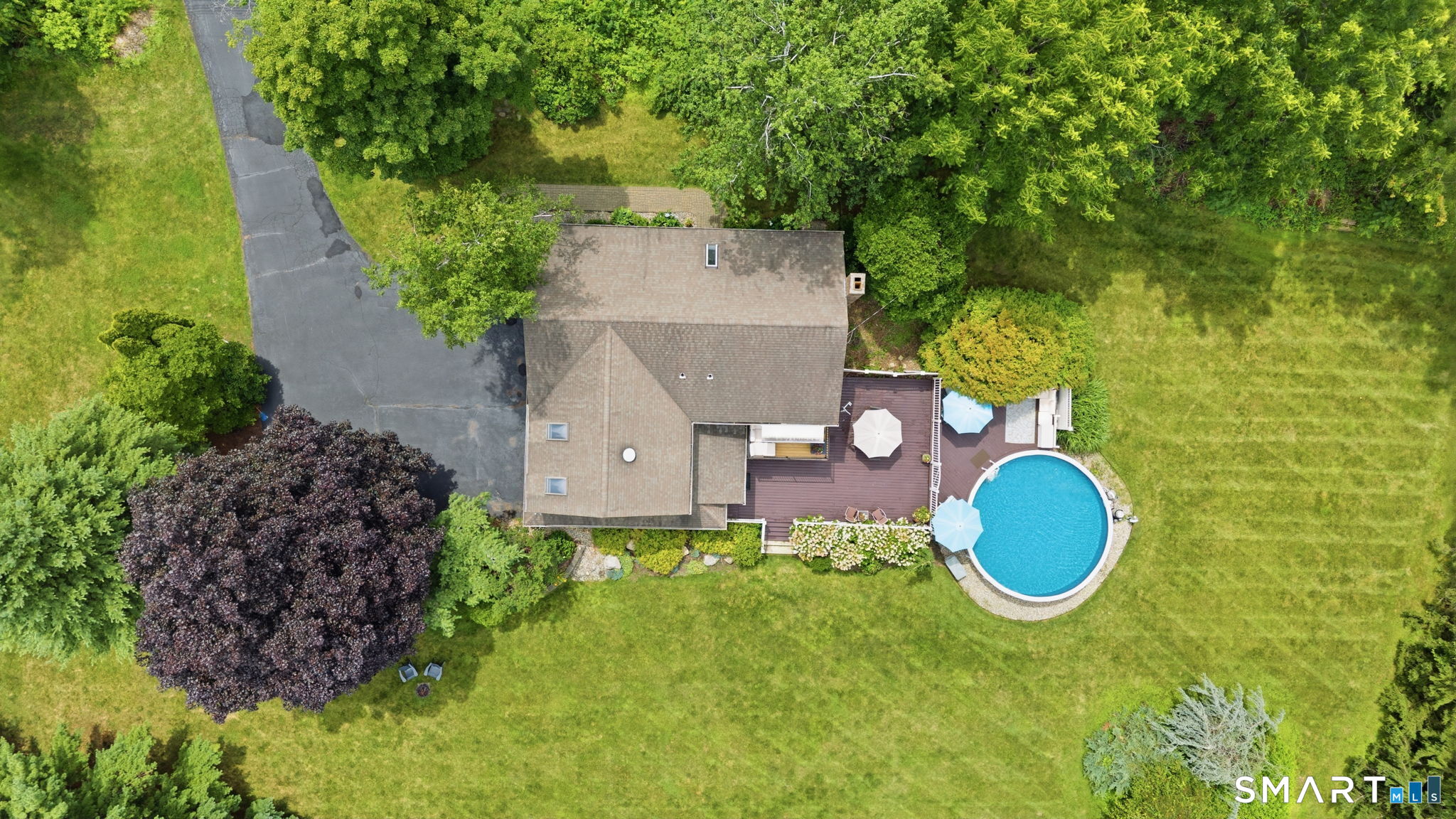 1512 Country Club Road