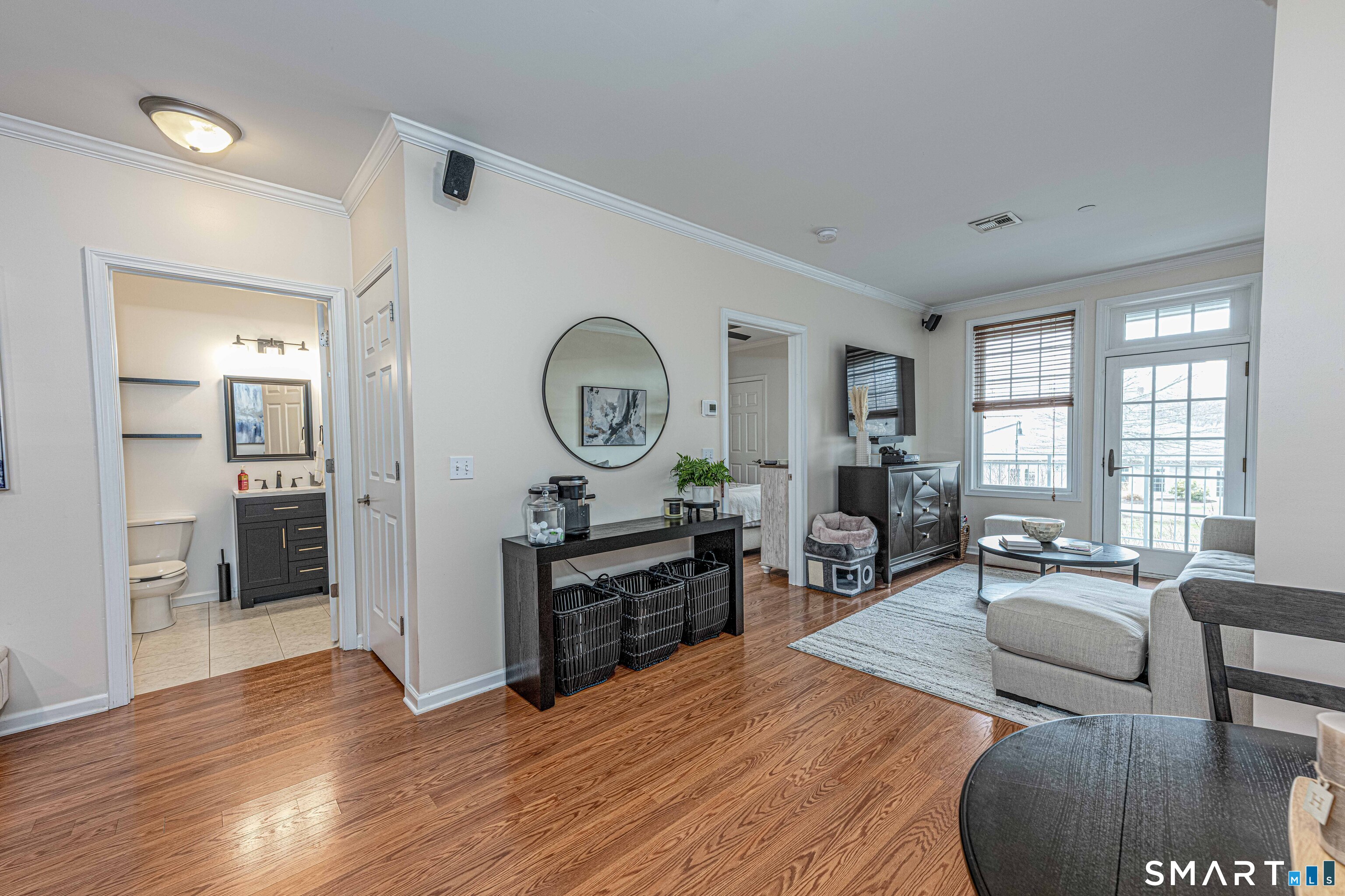 60 Maple Street APT 17