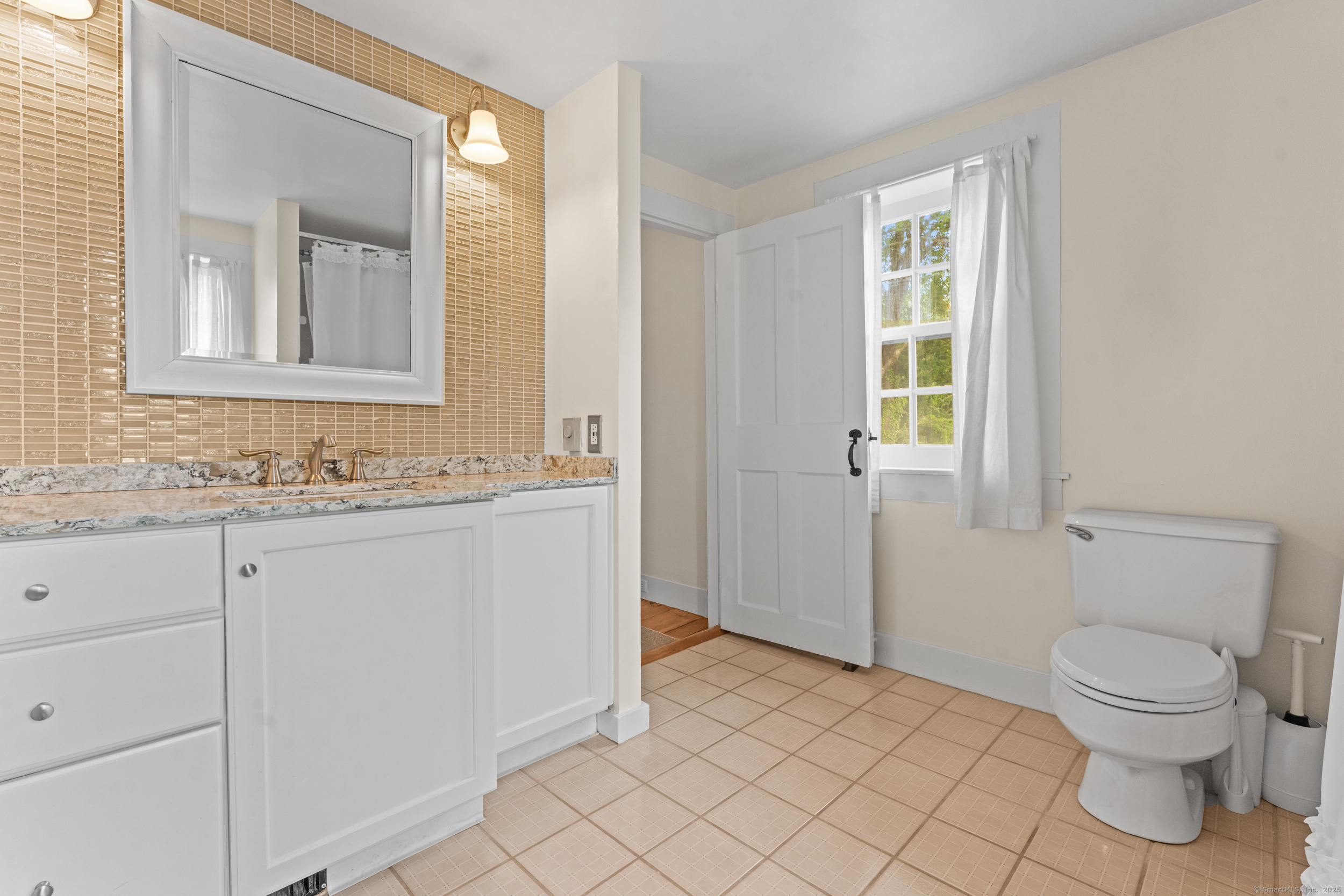 517 Wolcott Hill Road, Wethersfield, Connecticut image 22