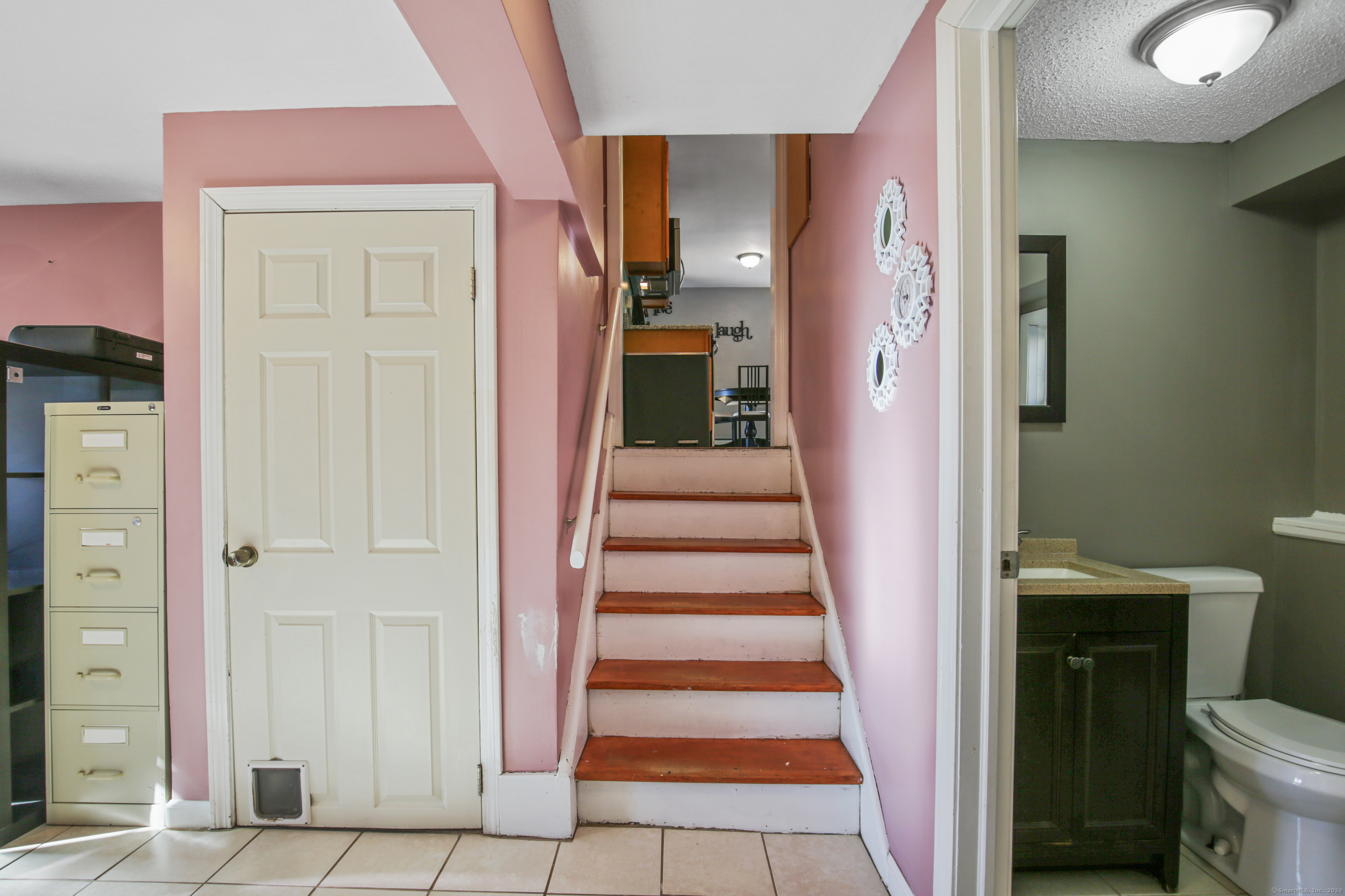 6 Glen Road, Montville, Connecticut image 15