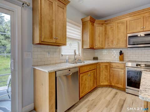 Tiny photo for 52 Harvest Court #52, Newington, CT 06111 (MLS # 24189128)