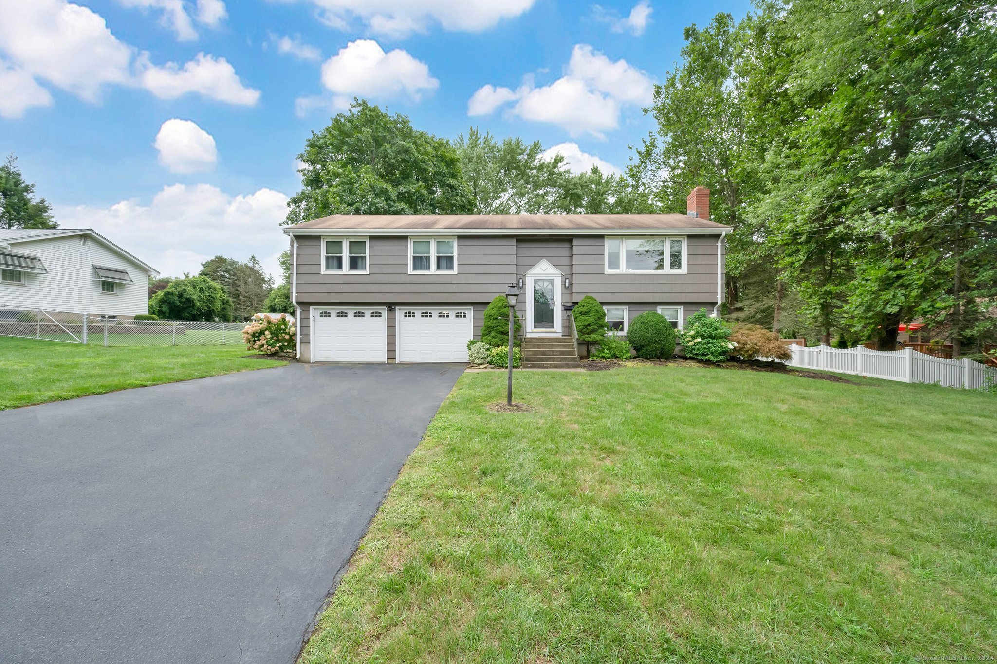 View East Hartford, CT 06108 house