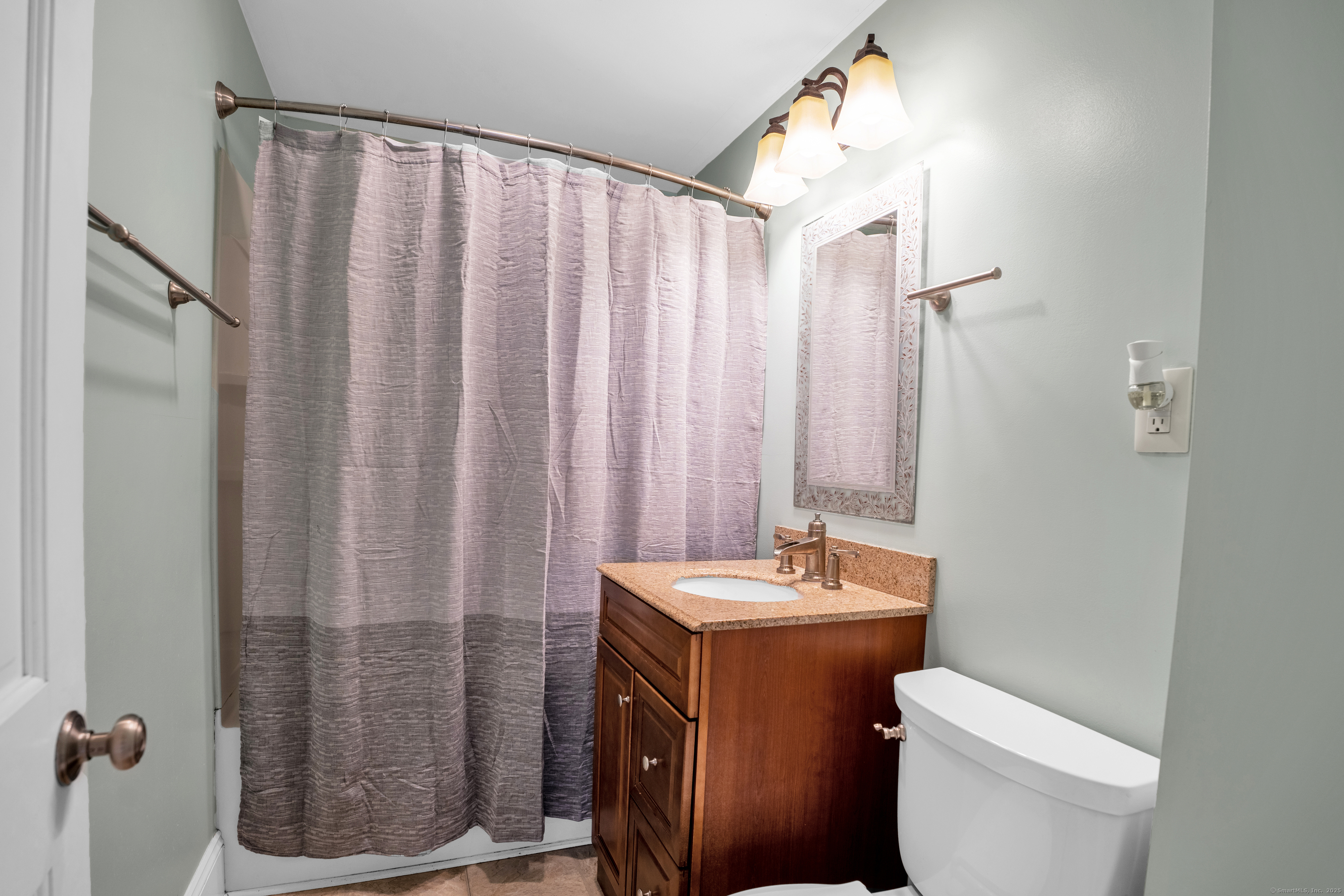 275 N Elm Street, Torrington, Connecticut image 19