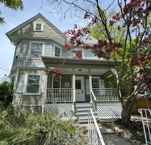 14 Warrenton Avenue Hartford CT 06105