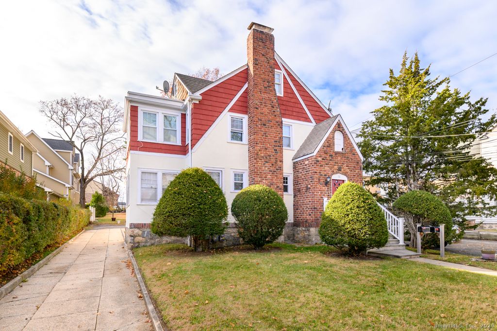 Photo of 58 Mayflower Avenue #2, Stamford, CT 06906 (MLS # 24141540)