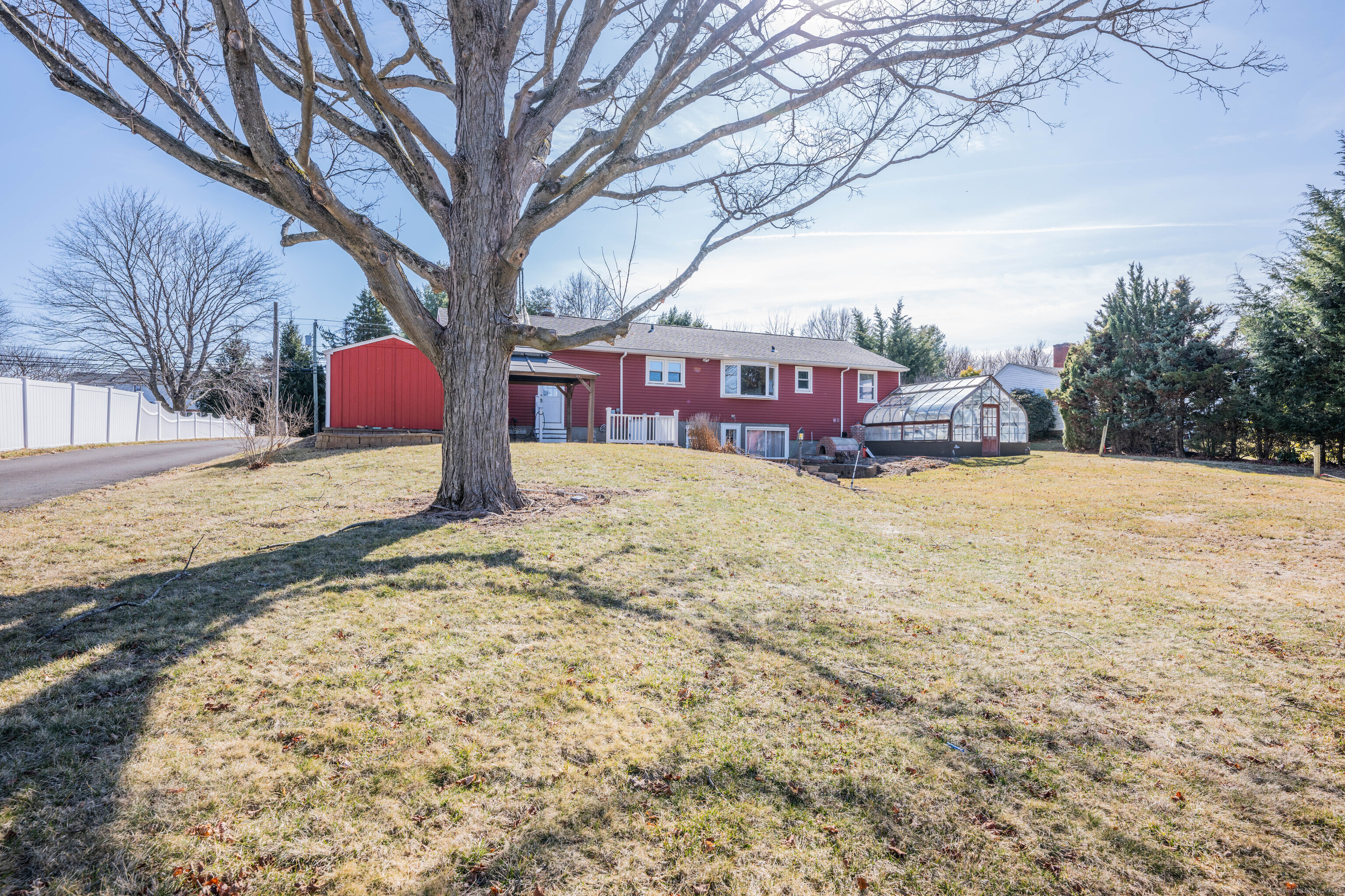 823 Murdock Avenue, Meriden, Connecticut image 37