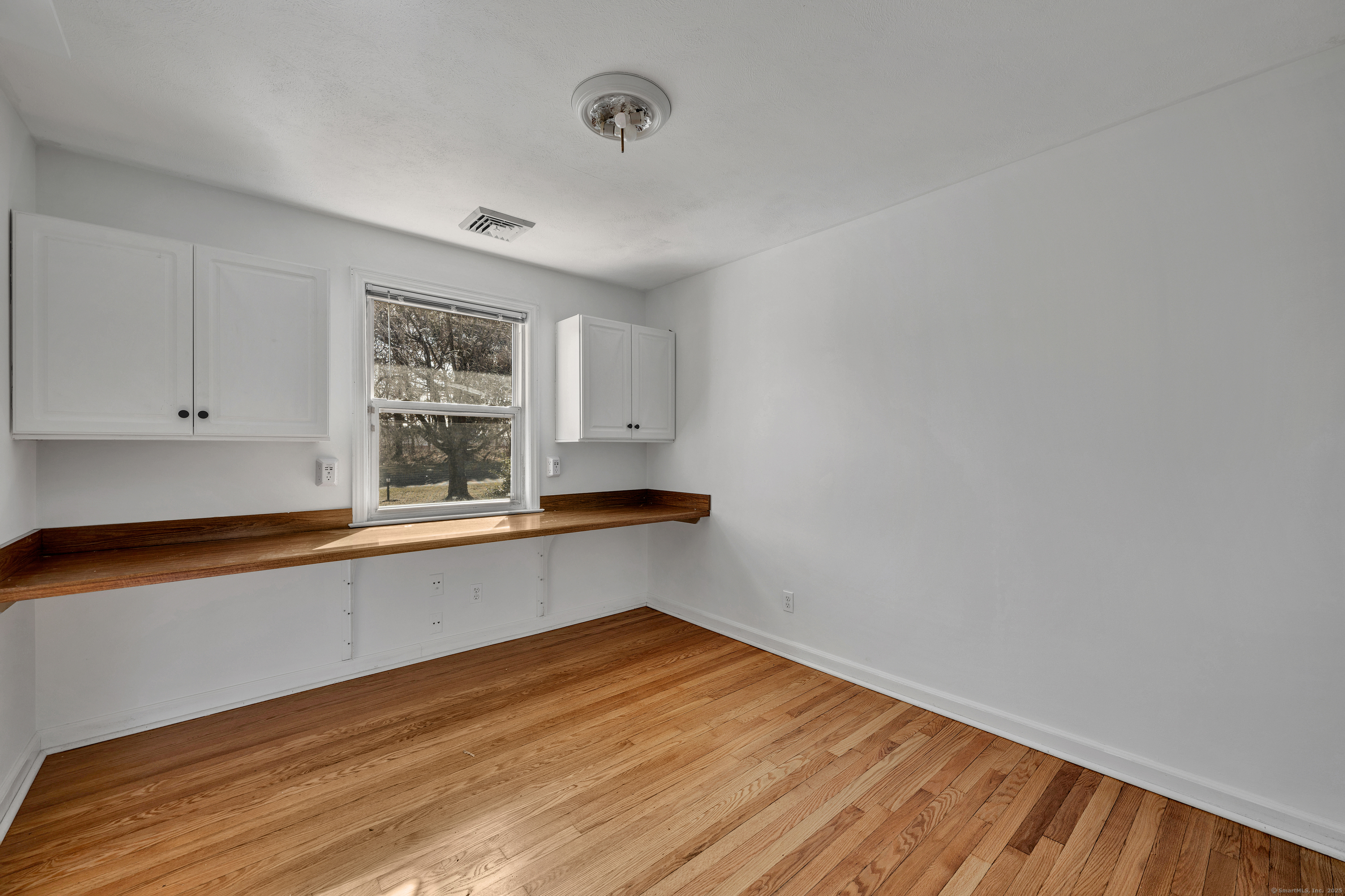 823 Murdock Avenue, Meriden, Connecticut image 13