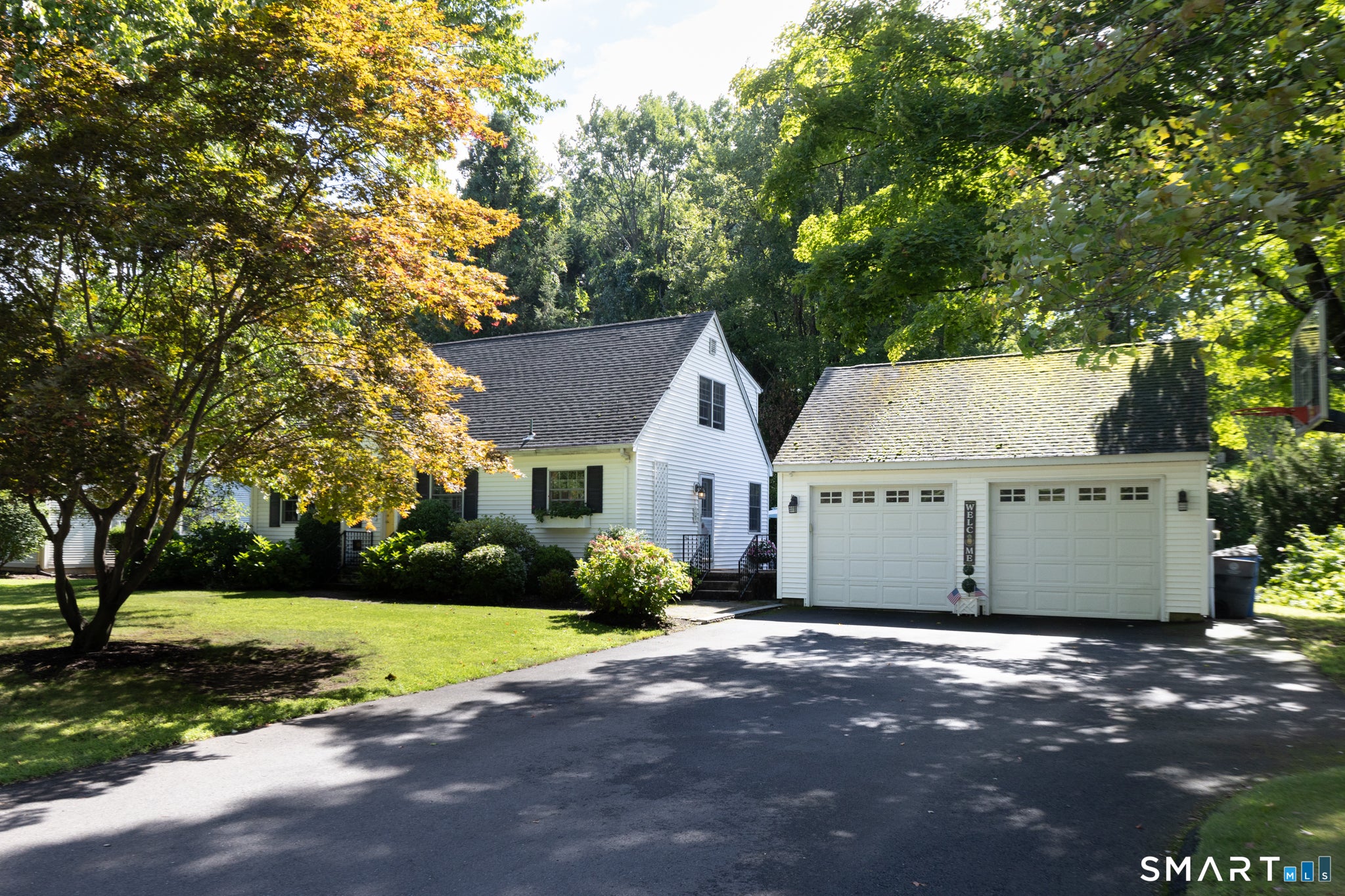 83 Glendale Drive