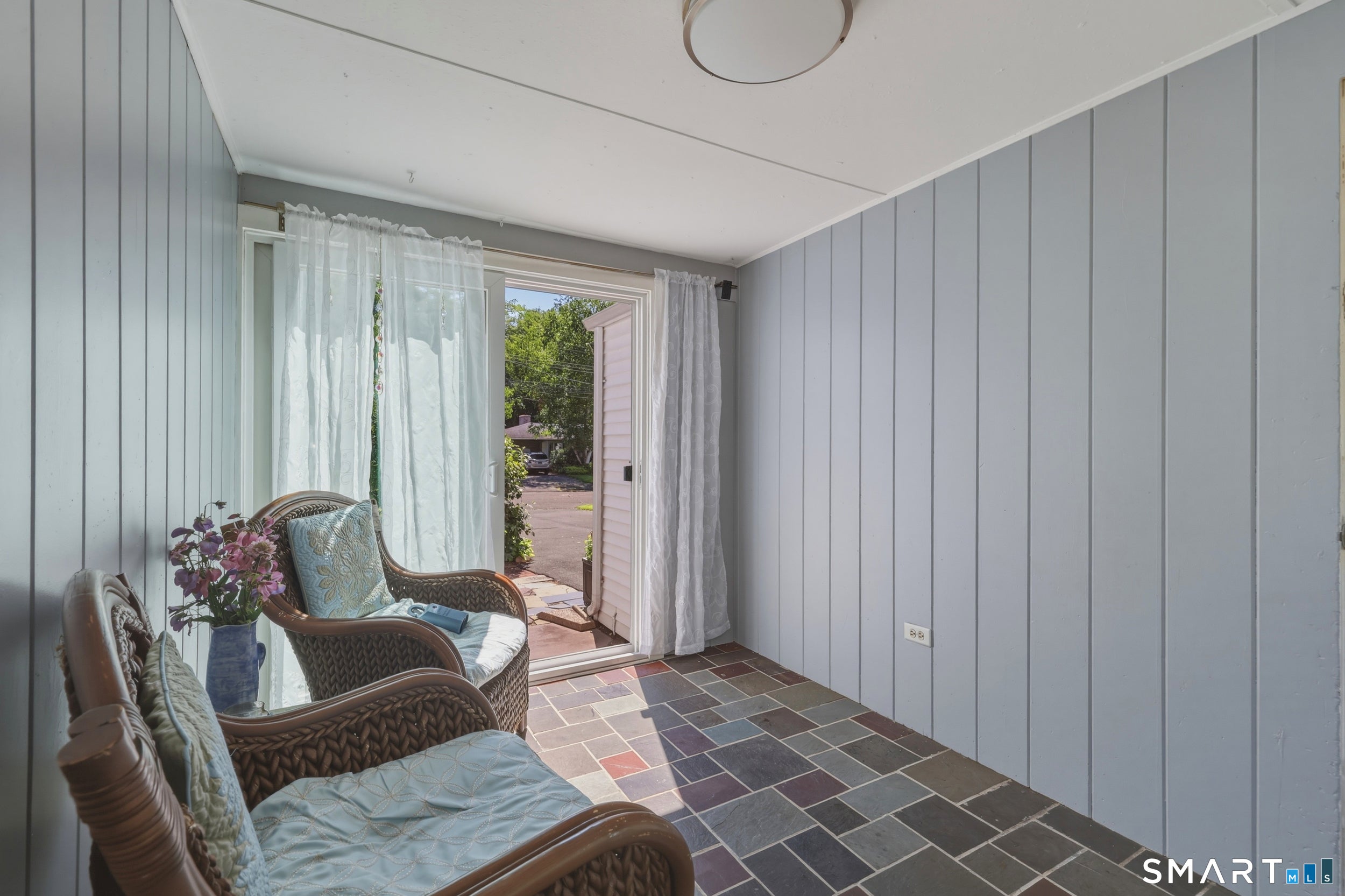 40 Vantana Drive