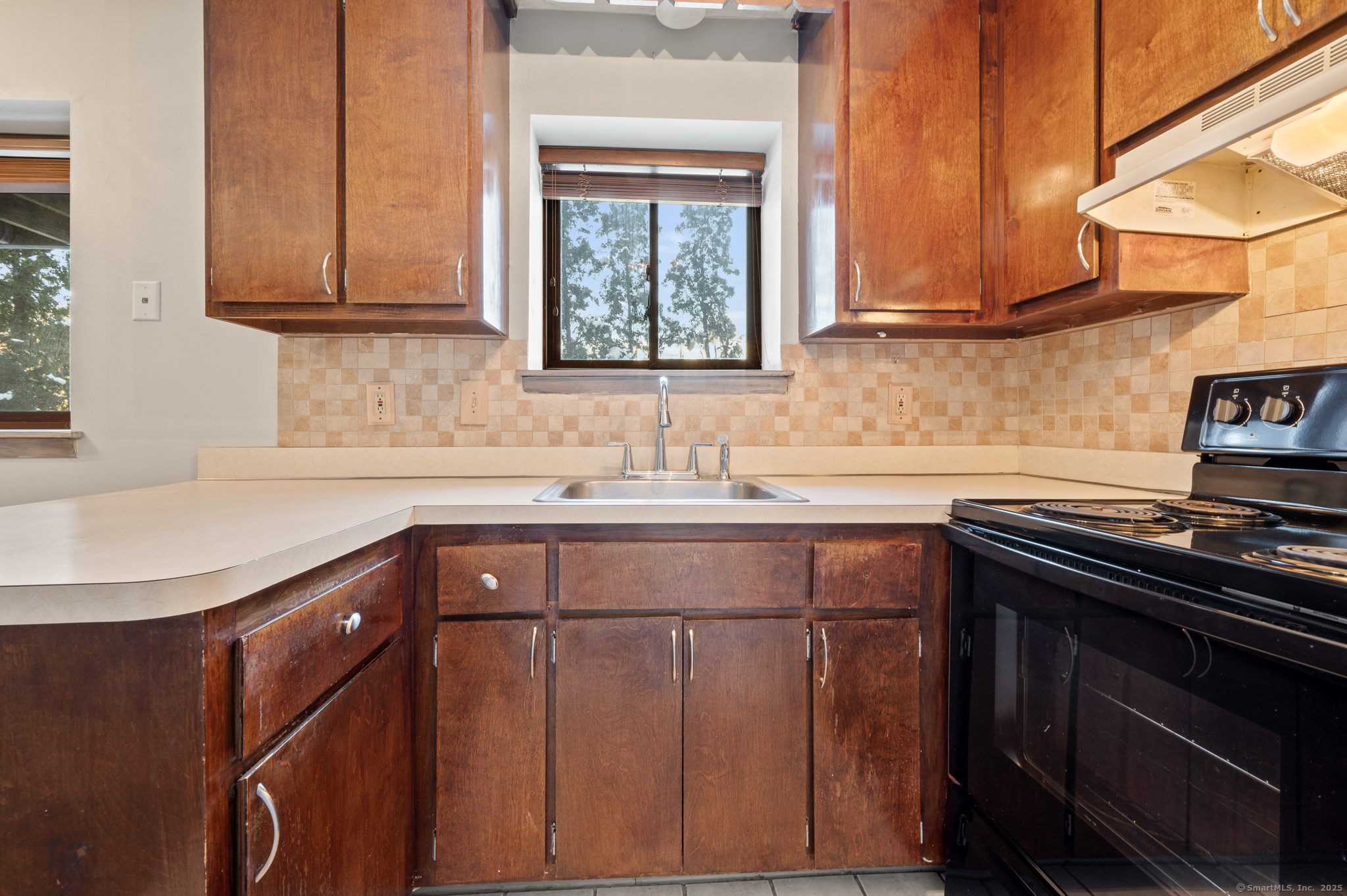 492 East Street #APT 6, Plainville, Connecticut image 3
