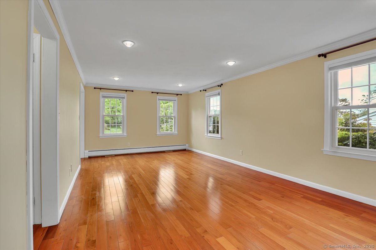 488 Cardinal Lane, Cheshire, Connecticut image 5