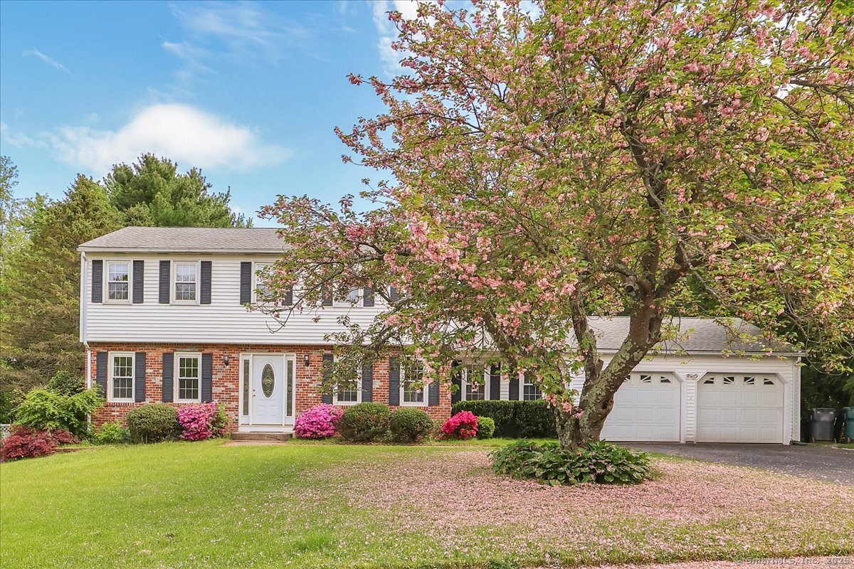 488 Cardinal Lane, Cheshire, Connecticut image 2