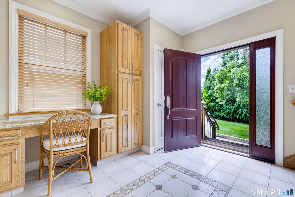 Photo of 49 Harold Street #1, Greenwich, CT 06807 (MLS # 24200938)