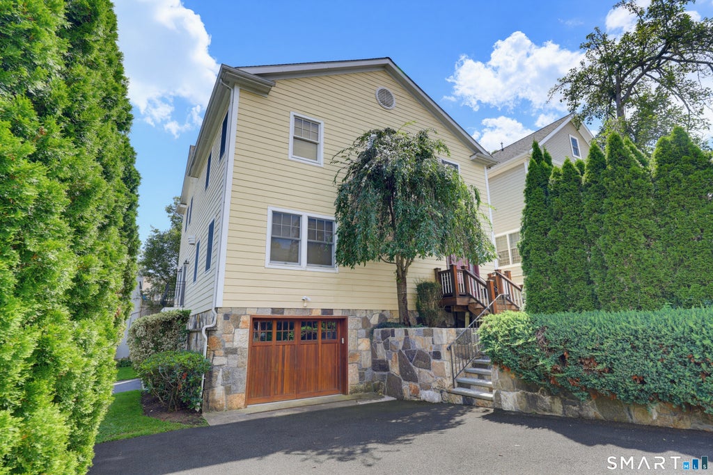 Photo of 49 Harold Street #1, Greenwich, CT 06807 (MLS # 24200938)