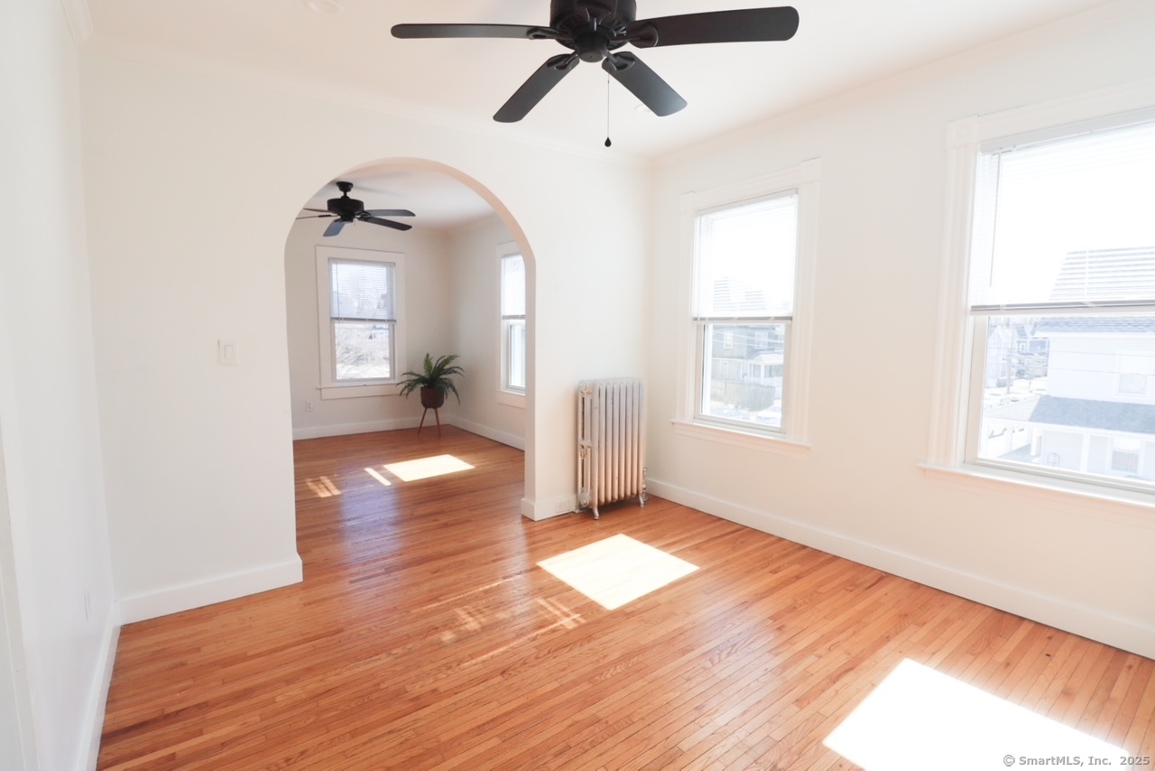 32 Center Street