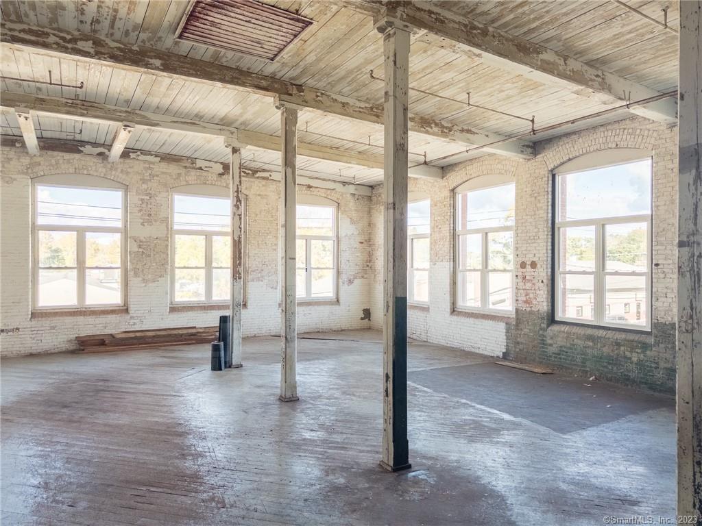 Middletown, Connecticut 06457, United States, ,Residential,Active,31649