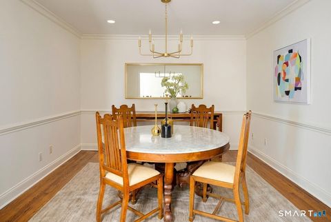 Tiny photo for 377 Main Street #APT 17, New Canaan, CT 06840 (MLS # 24155641)