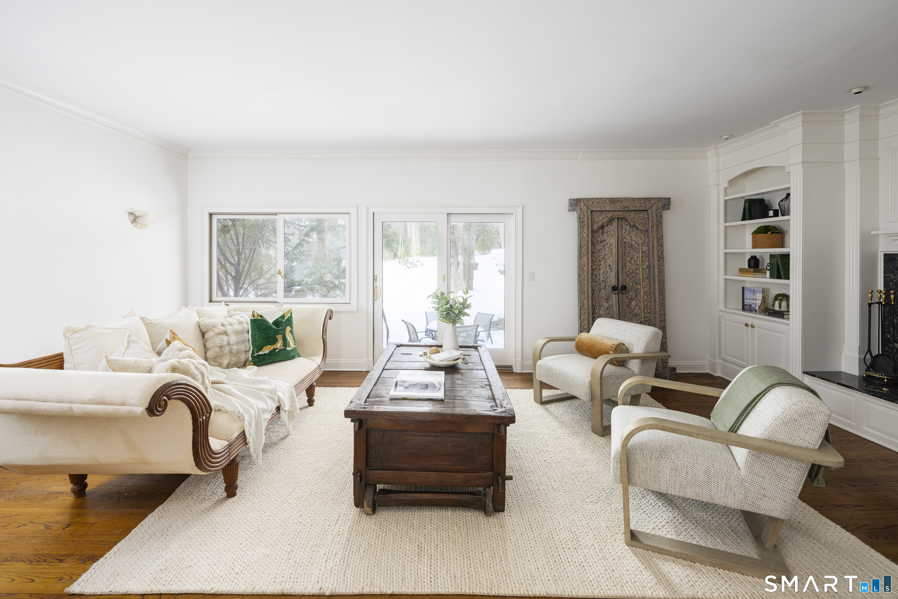 377 Main Street APT 17